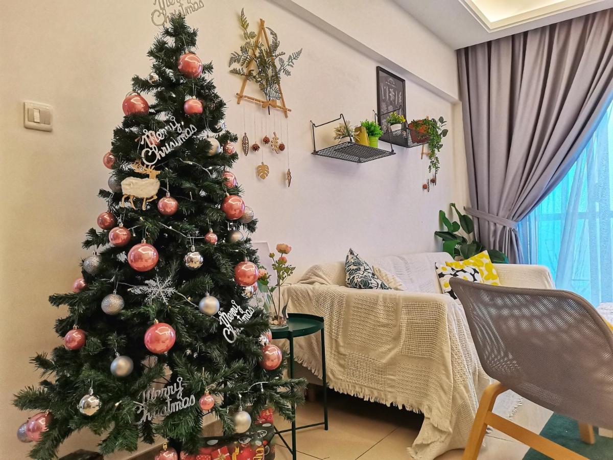 R&f Mall,country Style Seaview 2 Bedrooms Apartemen